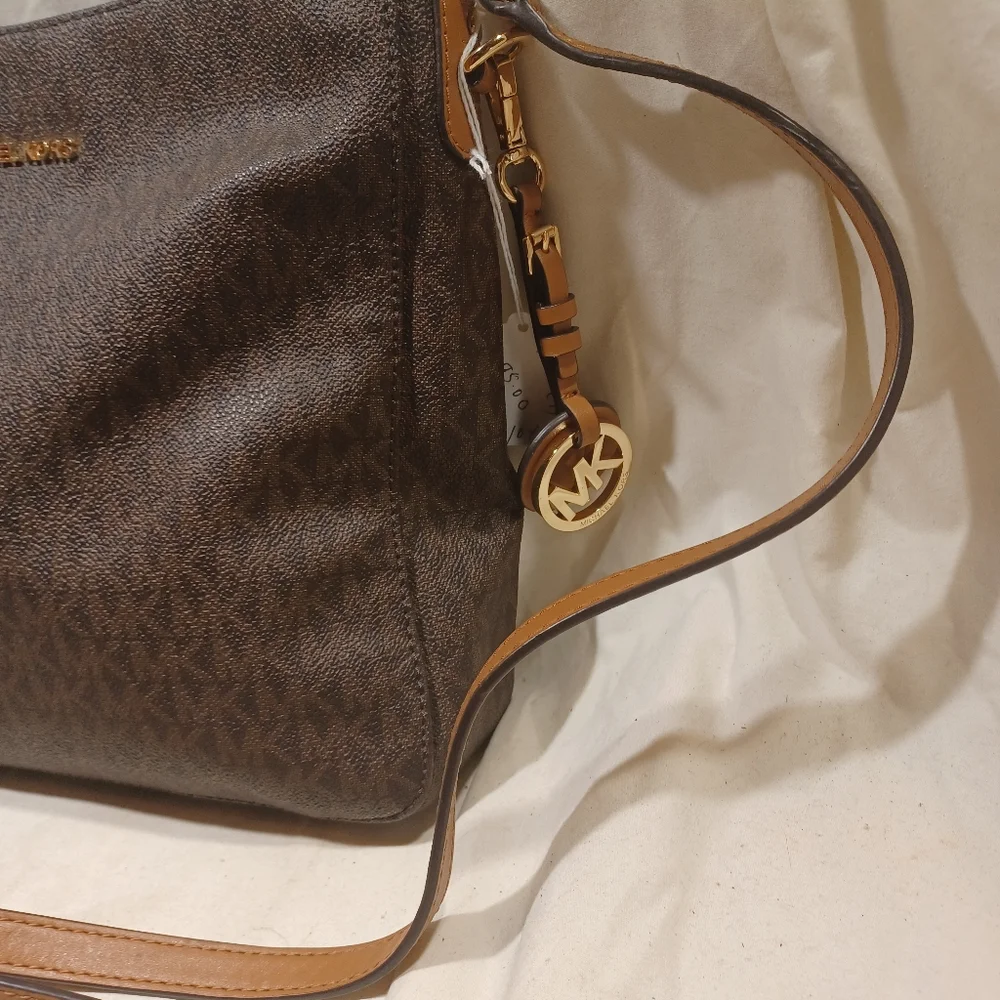Michael Kors Brown Crossbody Bag - Picture 4 of 9